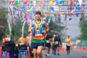 BIB: 4352
                            <button type="button" onclick="openModal(9903010)" class="btn btn-primary btn-sm float-right btn-popup" data-toggle="modal" data-target=".modal-high-quality">
                        <i class="fas fa-shopping-cart"></i> Add to Cart
                    </button>
                                            <button type="button" onclick="isThisMe(9903010, true)" class="btn btn-success btn-sm float-right btn-popup btn-isme hidden" data-toggle="tooltip" data-placement="bottom" title="นี่คือรูปของคุณใช่ไหม คลิกที่นี่เพื่อเอาเข้าอัลบั้ม">
                        <i class="fas fa-plus"></i> Add to album
                    </button>
                    <button type="button" onclick="isThisMe(9903010, false)" class="btn btn-warning btn-sm float-right btn-popup btn-isnotme hidden">
                        <i class="fas fa-ban"></i> Remove from album
                    </button>